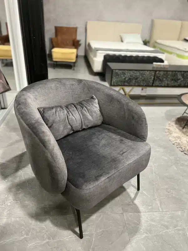 ⁦כורסא גונסון⁩ – תמונה ⁦2⁩