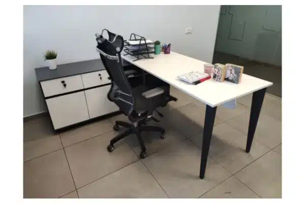 ⁦שולחן מנהל/ת CROSS X עם שלוחת מגירות צדדית רוחב 180 ס``מ⁩ – תמונה ⁦3⁩