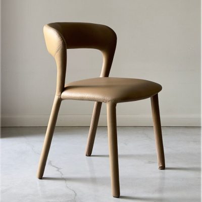 כיסא אוכל סיה – דמוי עור במבחר גוונים